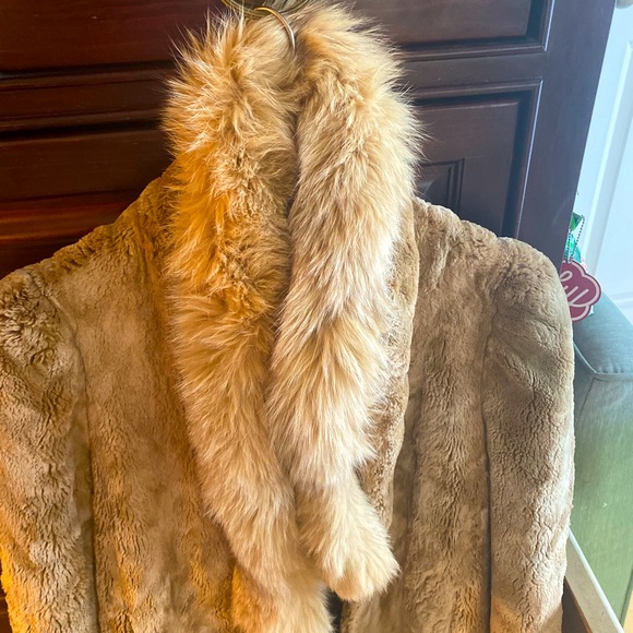 Beaver jacket - Picture 1 of 4